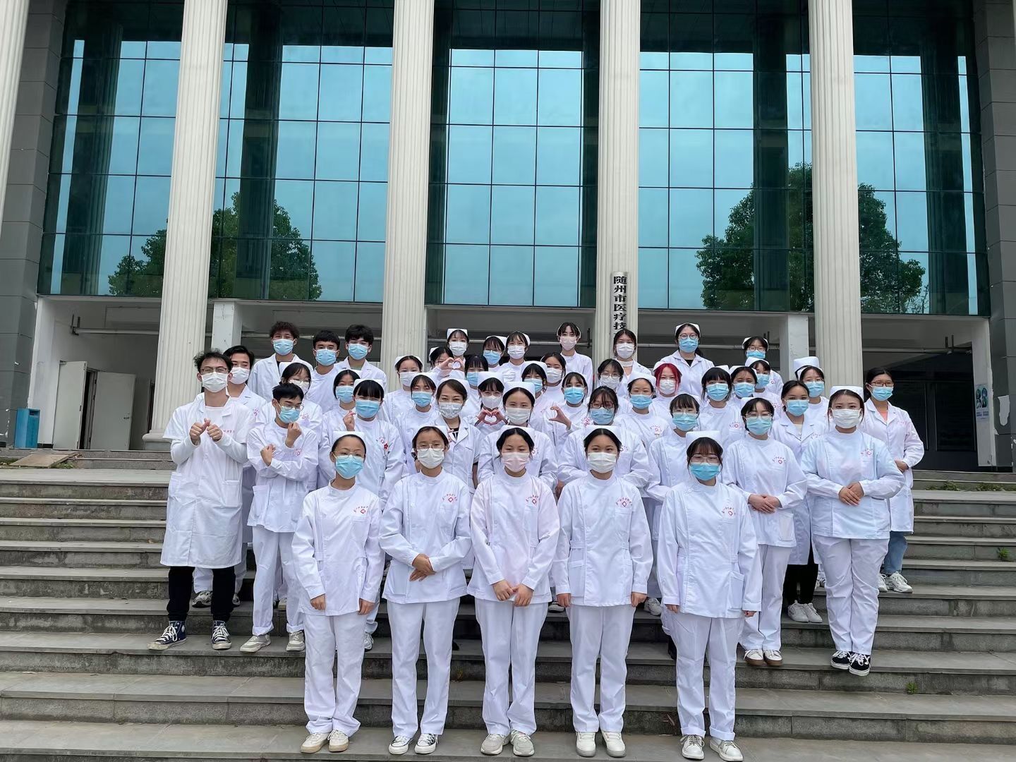 beat365在线唯一官网组织开展“5·12”国际护士节系列活动